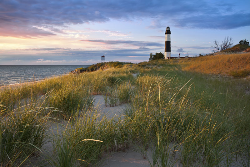 Photo of the Big Sable Point Lighthouse and the Lake Michigan shoreline near Ludington in Mason County, Michigan